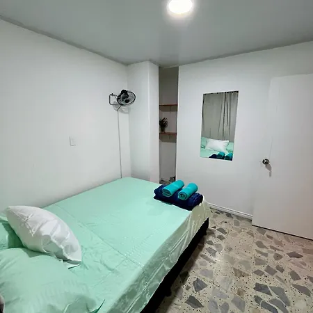 Entre Jardines Apartment Medellin Exterior photo