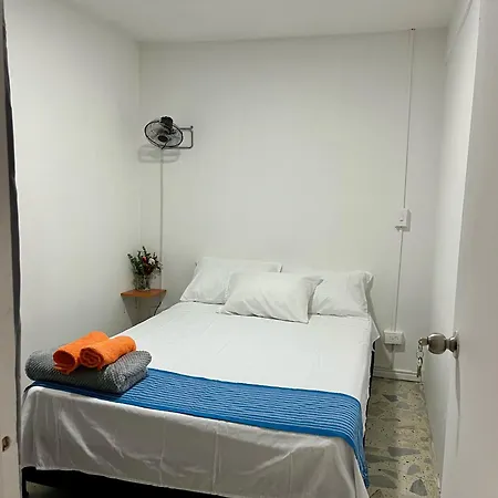 Entre Jardines Apartment Medellin Exterior photo
