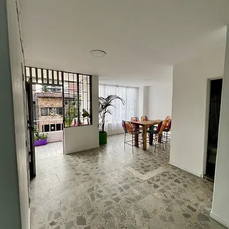 Entre Jardines Apartment Medellin Exterior photo